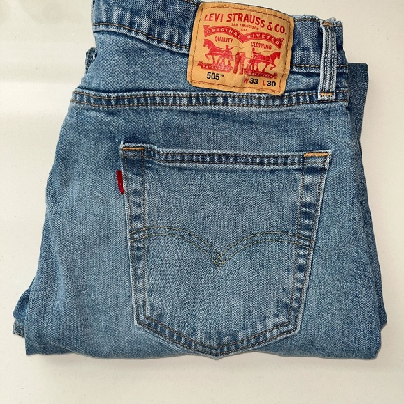 Levi's Men's 505 Jeans W33 L30 Medium Wash - Picture 3 of 6